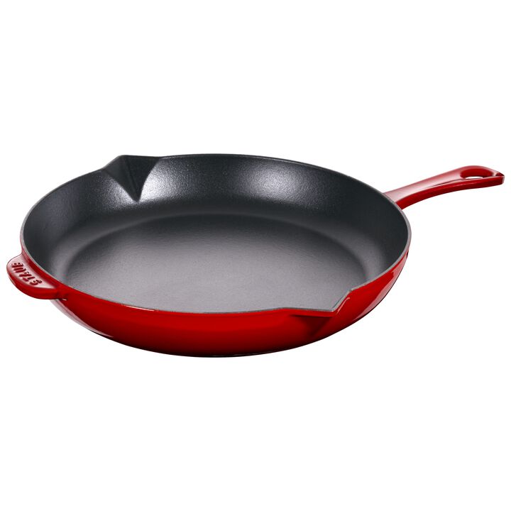 Buy Staub Cast Iron Fry Pans Skillets Frying Pan With Pouring Spout Zwillingcom 