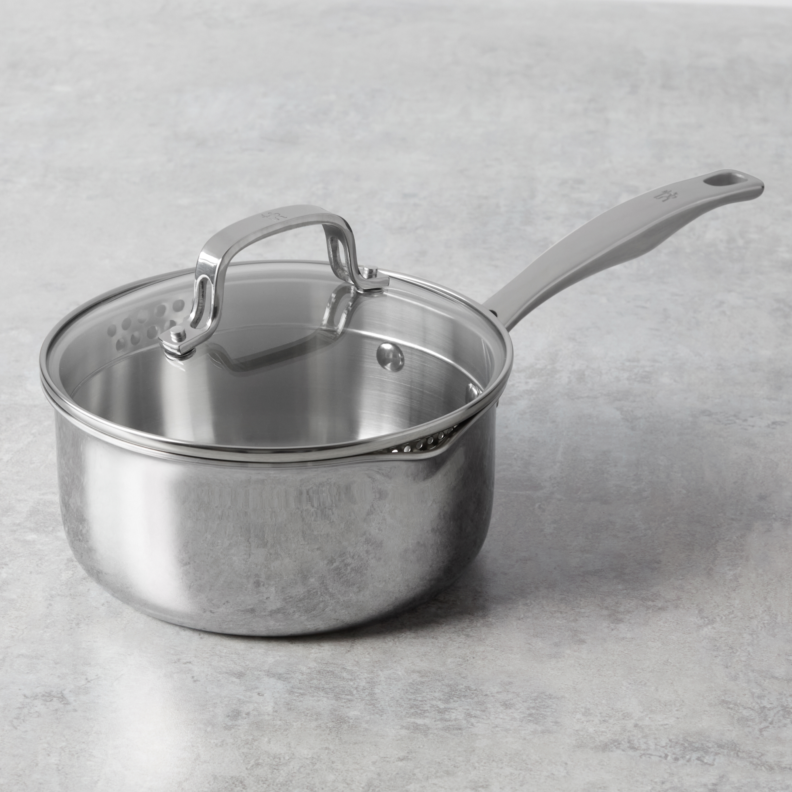 Clad H3 Sauce Pan with Lid, 2 qt, Stainless Steel | Henckels US