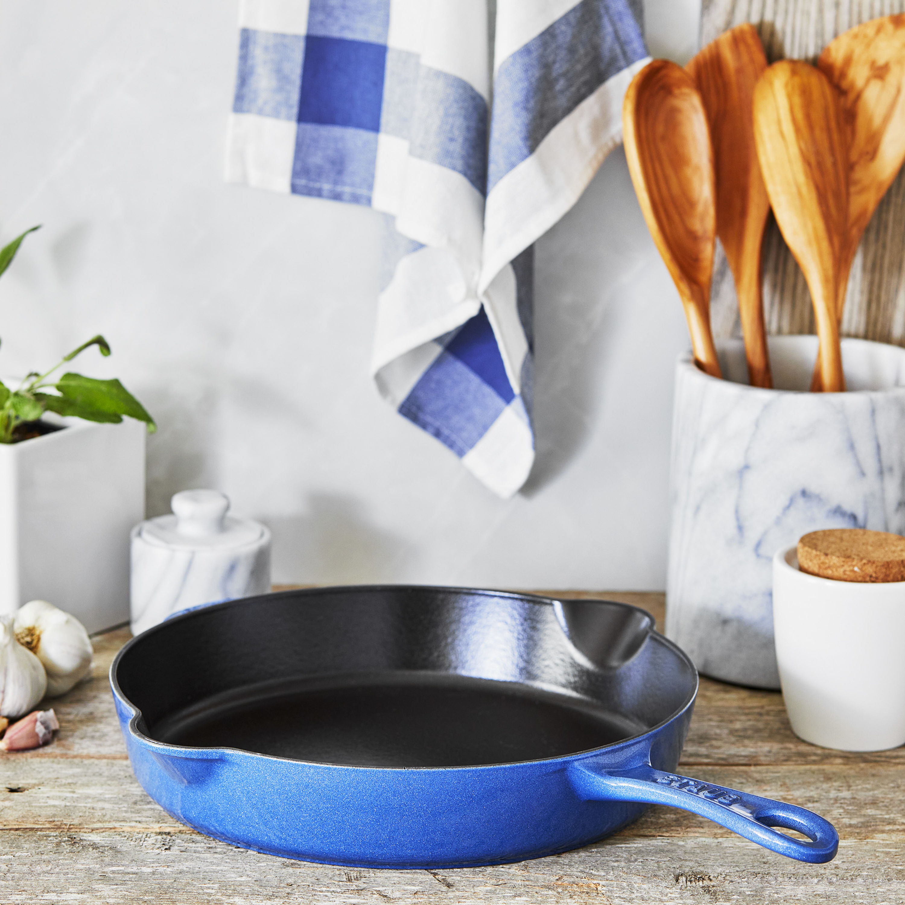 Staub Metallic Blue 11 Traditional Skillet + Reviews