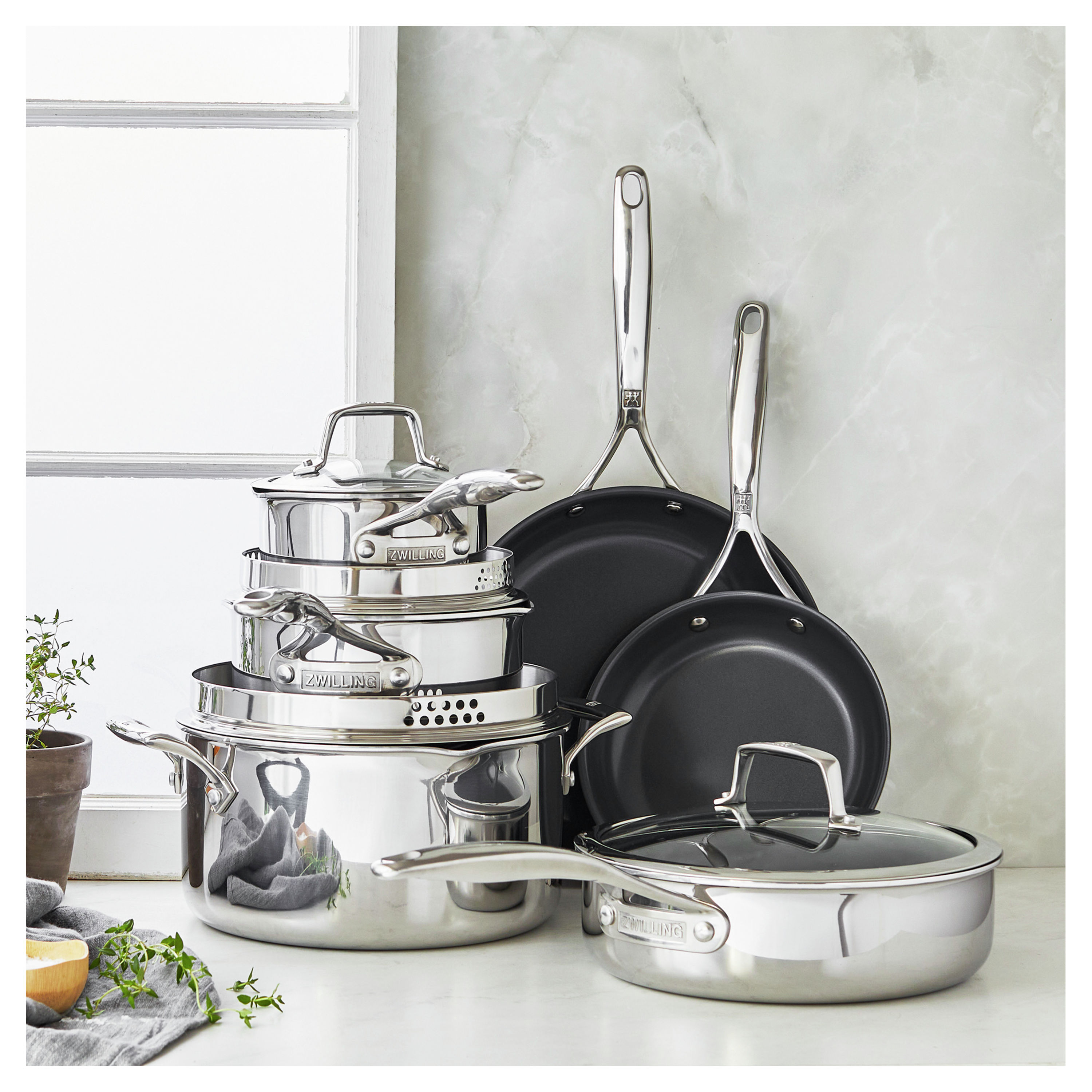 KitchenAid 5-Ply Clad Cookware Set 10 PC 15-in Aluminum Cookware Set with  Lid(s) Included in the Cooking Pans & Skillets department at