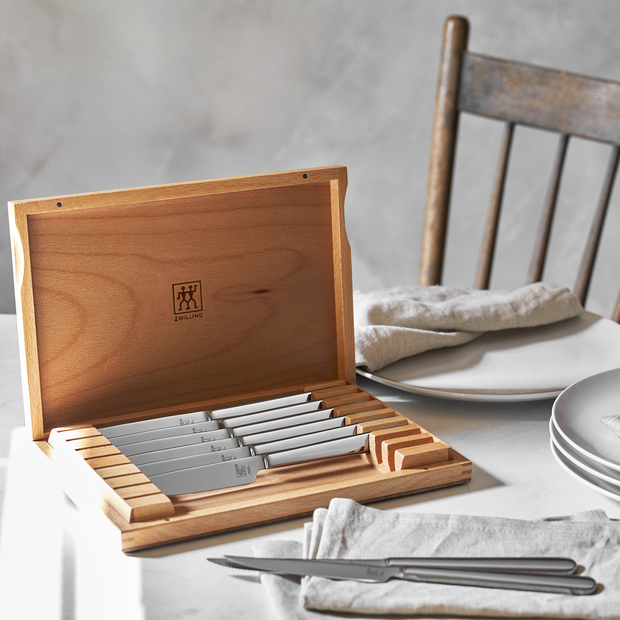 Zwilling J.A. Henckels Twin Signature 8 Piece Cutlery Set, Created for  Macy's - Macy's