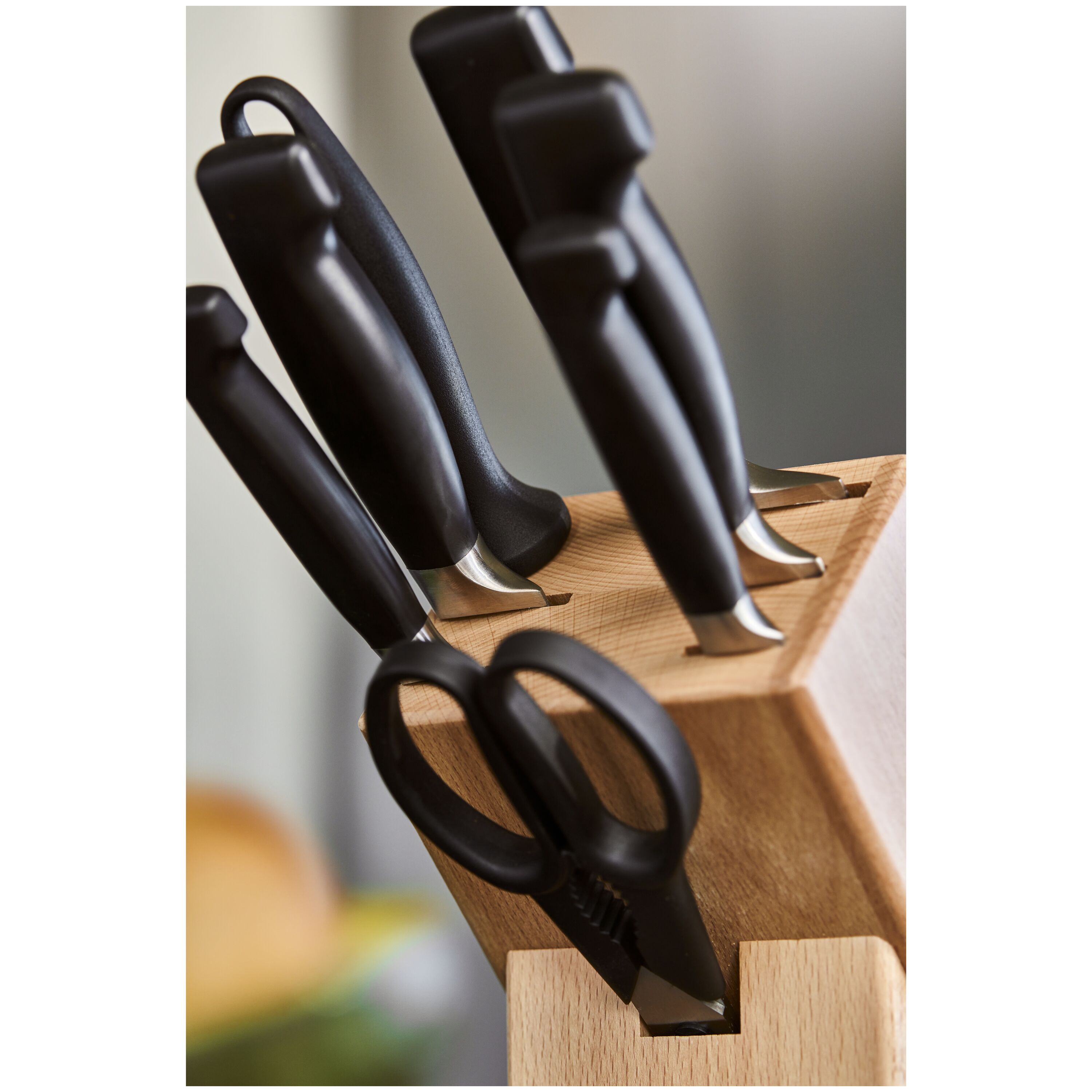 Henckels four star 8pce 2024 knife block set b