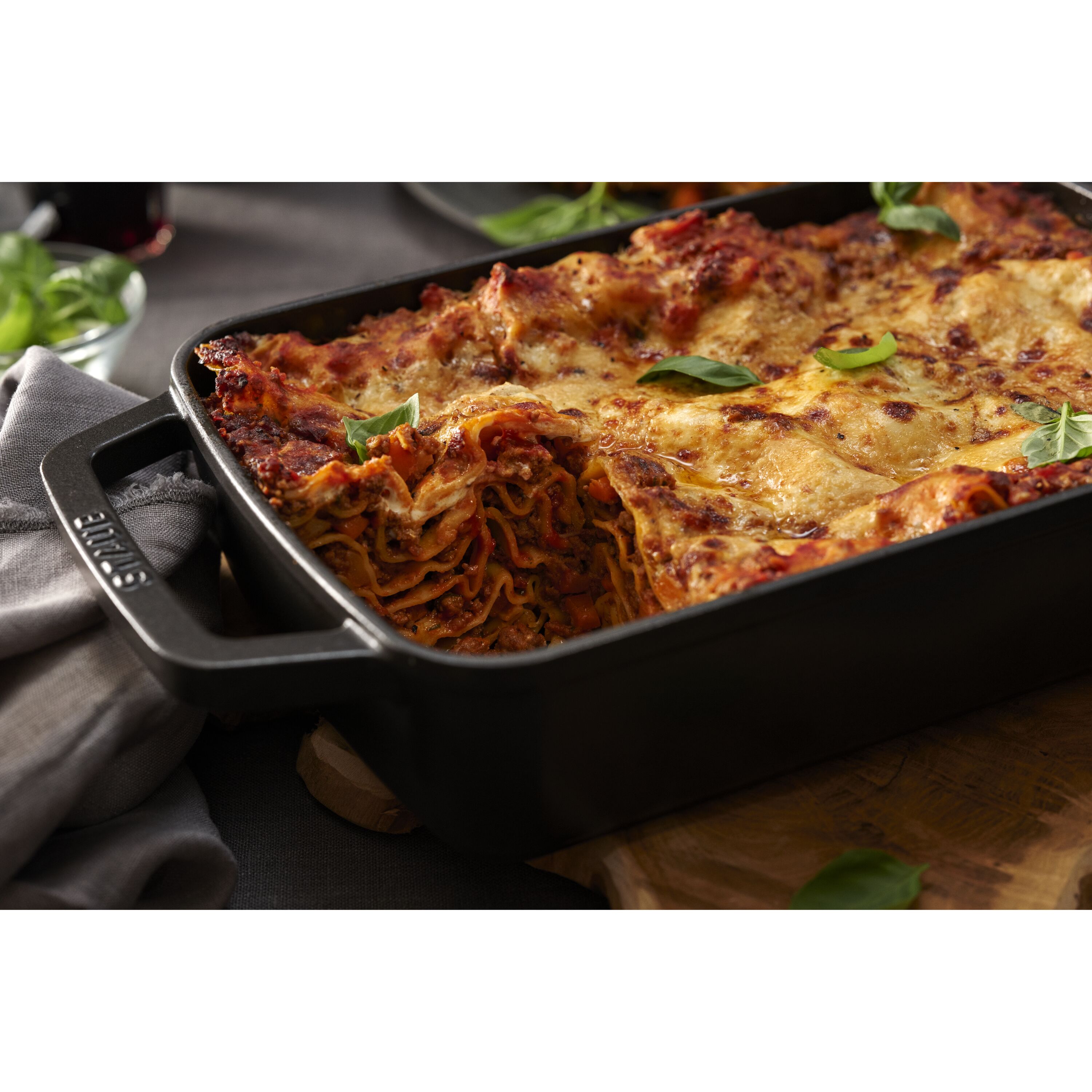 Staub Cast Iron 13 x 9-inch Rectangular Serving Dish with Wood Base - Matte  Black, 15 x 9 - Jay C Food Stores