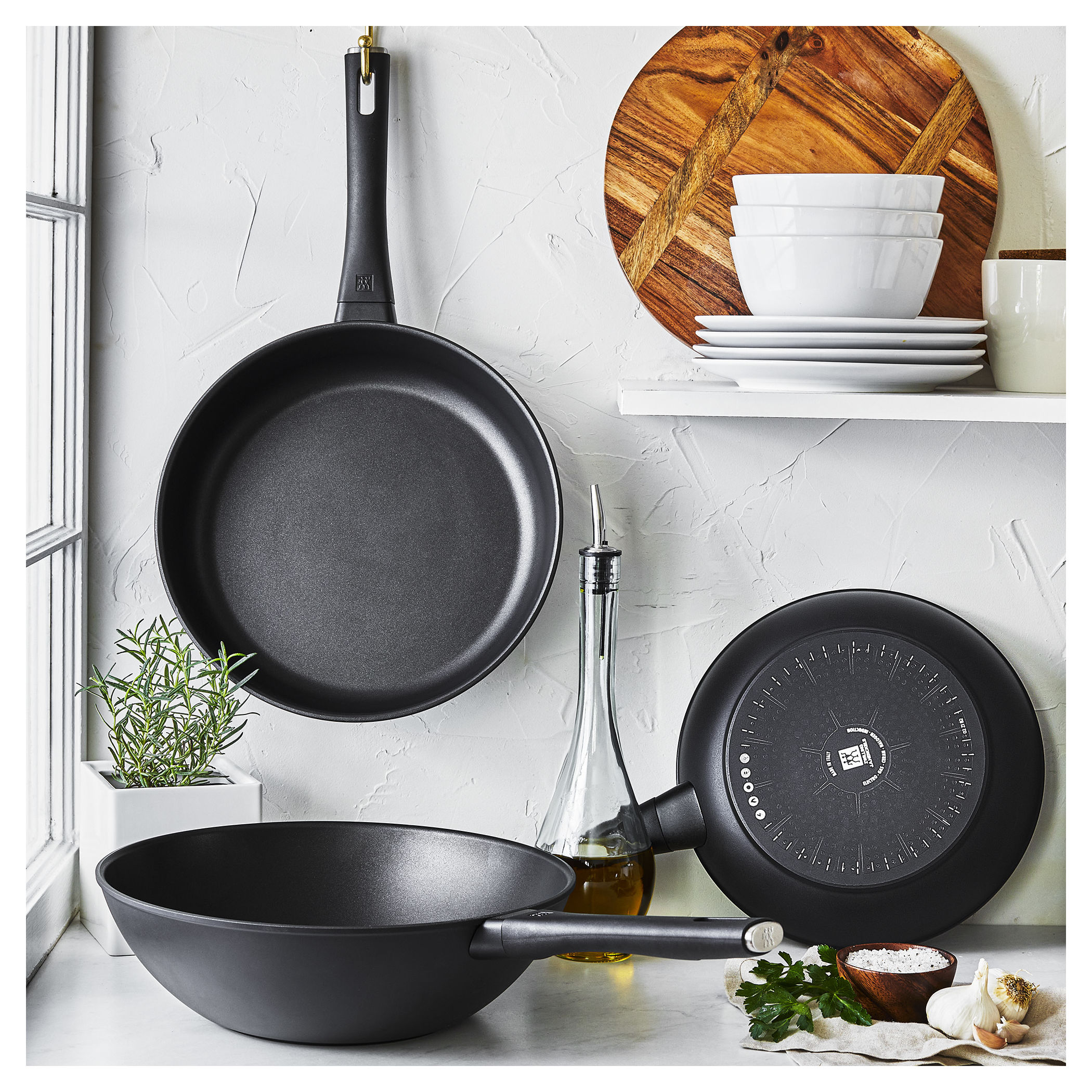 ZWILLING Madura Plus Forged Nonstick 2-pc Fry Pan Set 