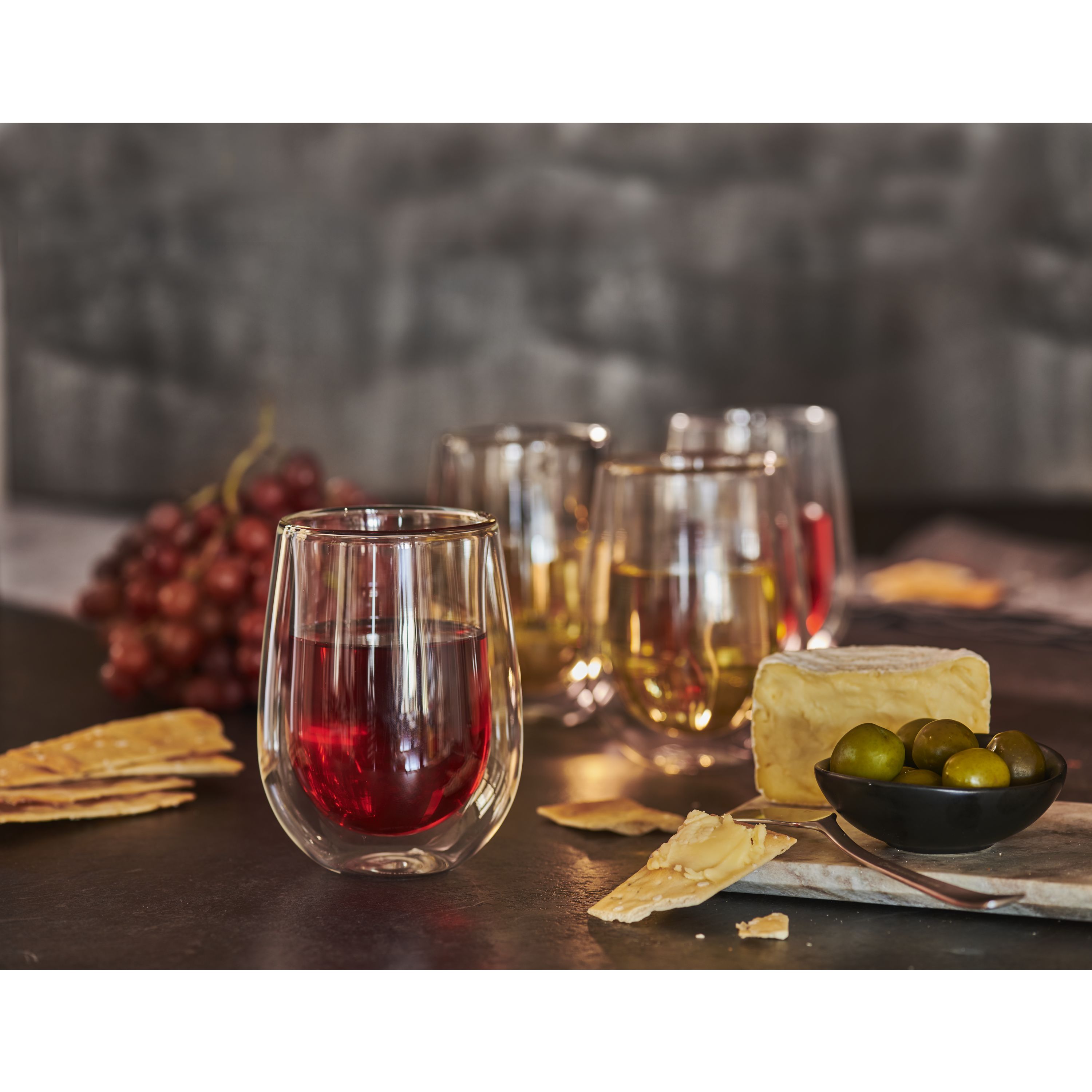 ZWILLING Sorrento Double Wall Glassware 12-oz / 2-pc Stemless red wine  glass set