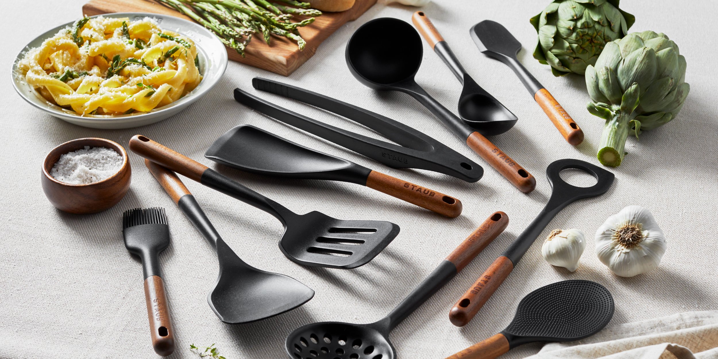 https://www.zwilling.com/on/demandware.static/-/Sites-zwilling-us-Library/default/dwa958d59f/images/product-content/masonry-content/staub/tools/StaubToolsMasonry_1200-600.jpg