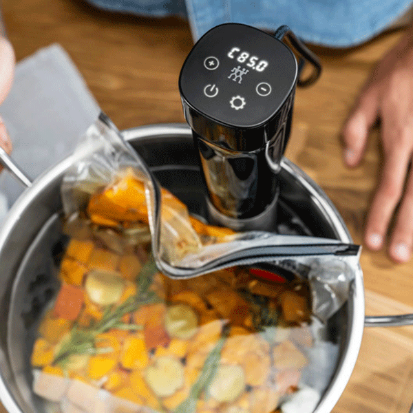 Sous Vide Bags Kit for Sous Vide Cookers - 18 Reusable Food Vacuum