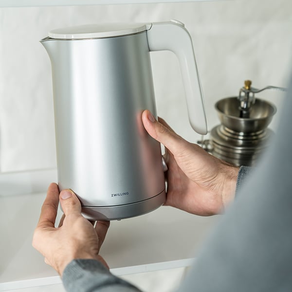 ZWILLING Enfinigy Cool Touch 1-Liter Electric Kettle, Cordless Tea